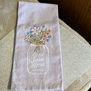 NWOT decorative kitchen towel